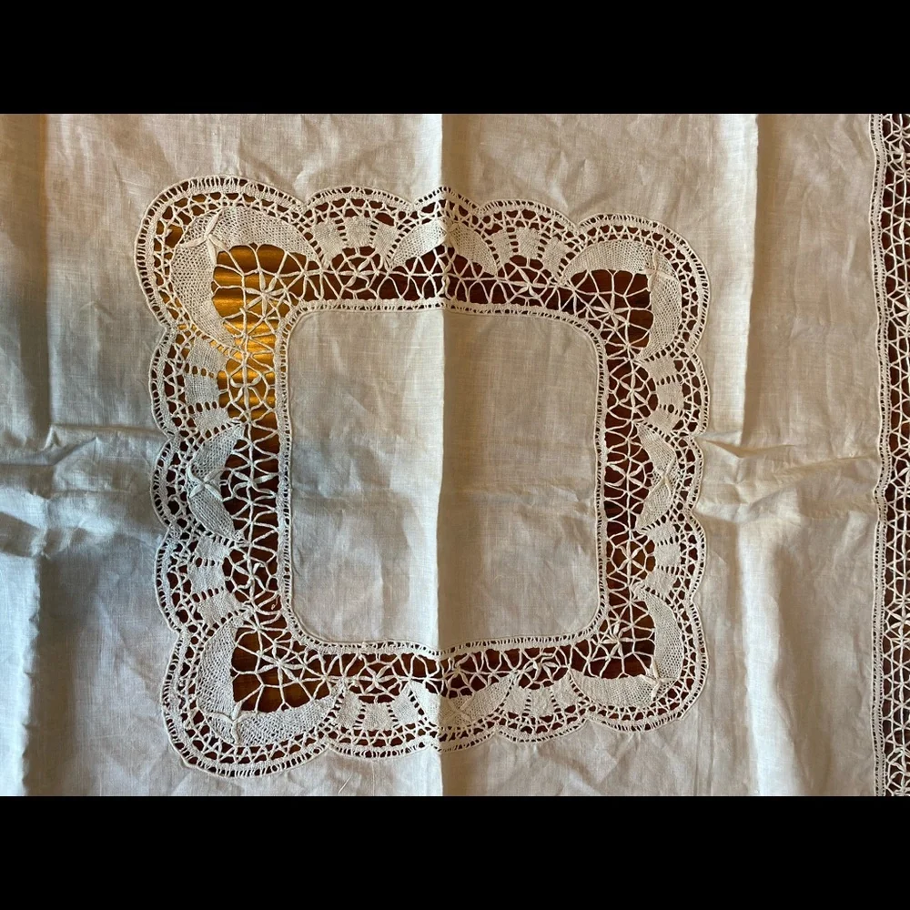 Vintage Cream Linen Tablecloth Heavy Battenberg Lace Inset Scalloped Edge 44x46